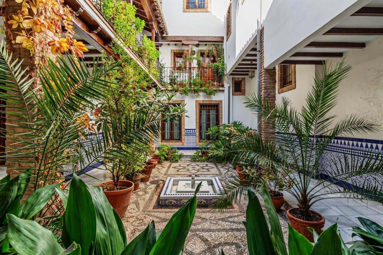 Tuguest Nazari Caldereria Apartments - Free Parking Granada Luaran gambar