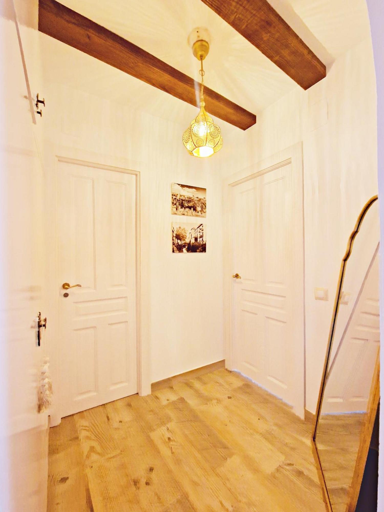 Tuguest Nazari Caldereria Apartments - Free Parking Granada Luaran gambar